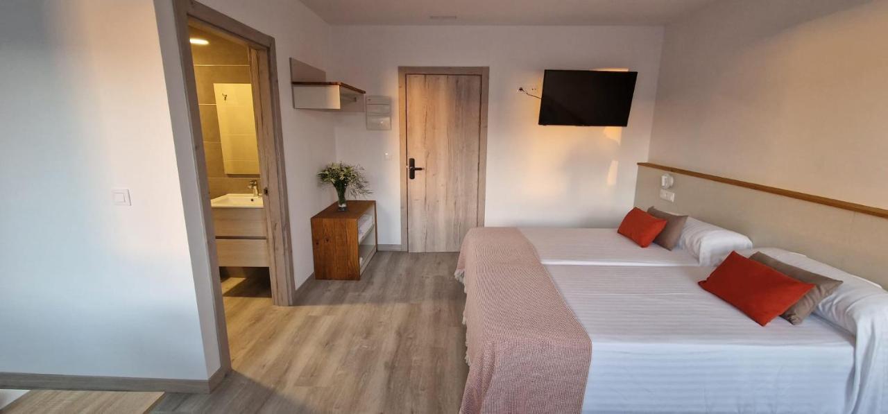 Estudios En Plaza Cabo Da Vila Centro Muxía Kültér fotó