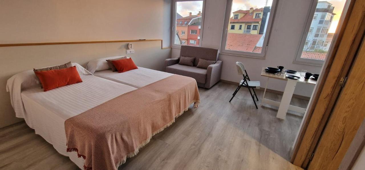 Estudios En Plaza Cabo Da Vila Centro Muxía Kültér fotó