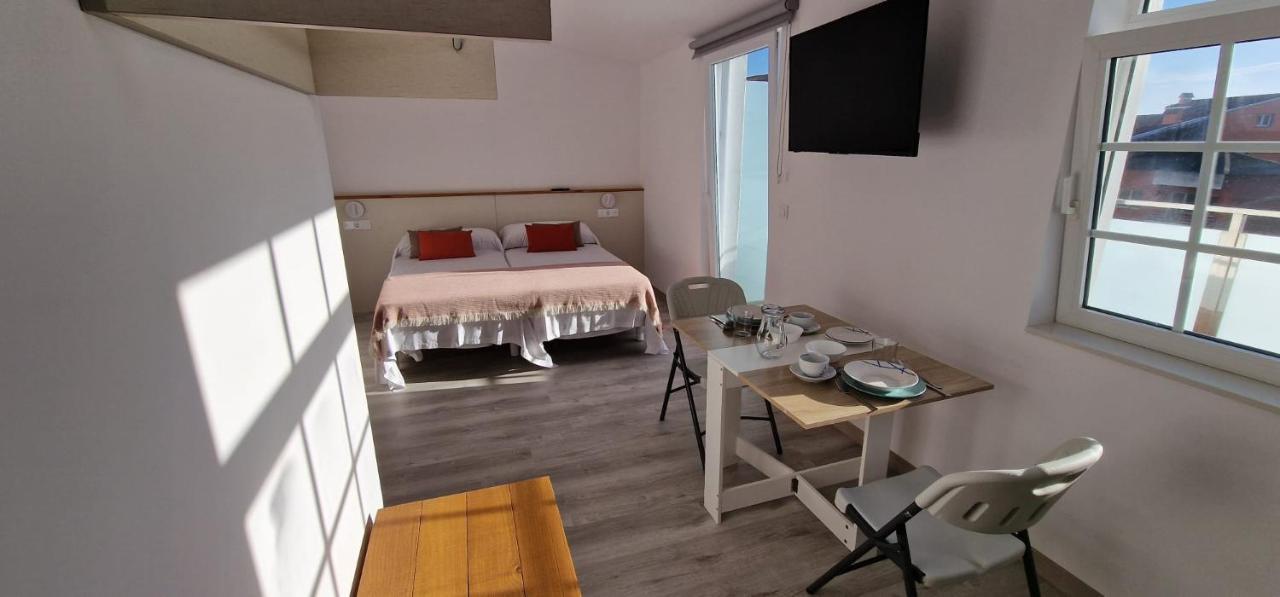 Estudios En Plaza Cabo Da Vila Centro Muxía Kültér fotó