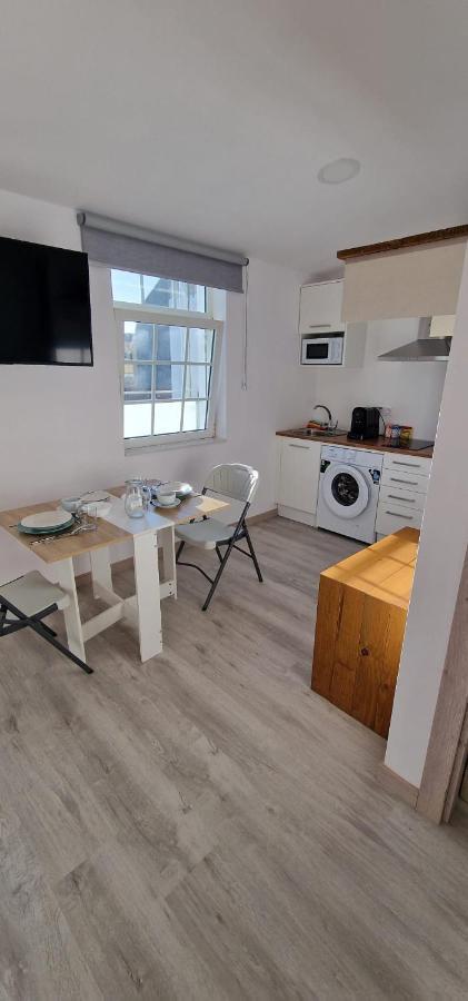 Estudios En Plaza Cabo Da Vila Centro Muxía Kültér fotó
