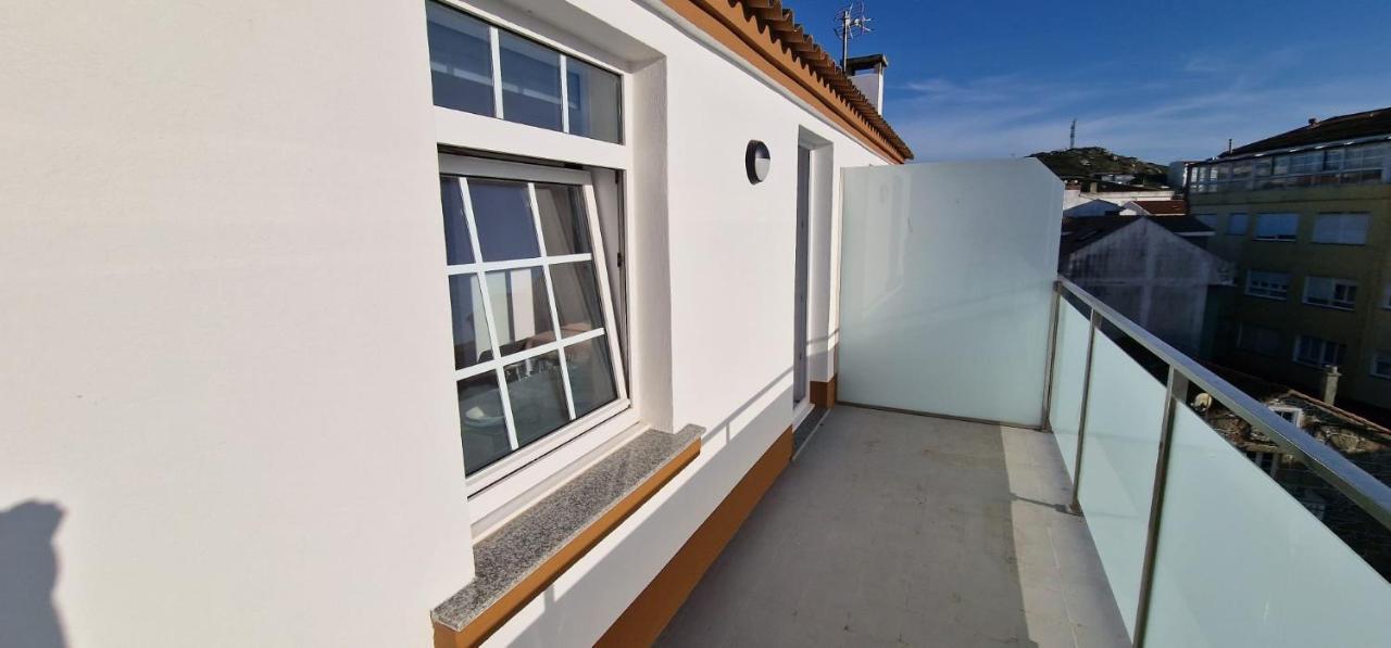Estudios En Plaza Cabo Da Vila Centro Muxía Kültér fotó